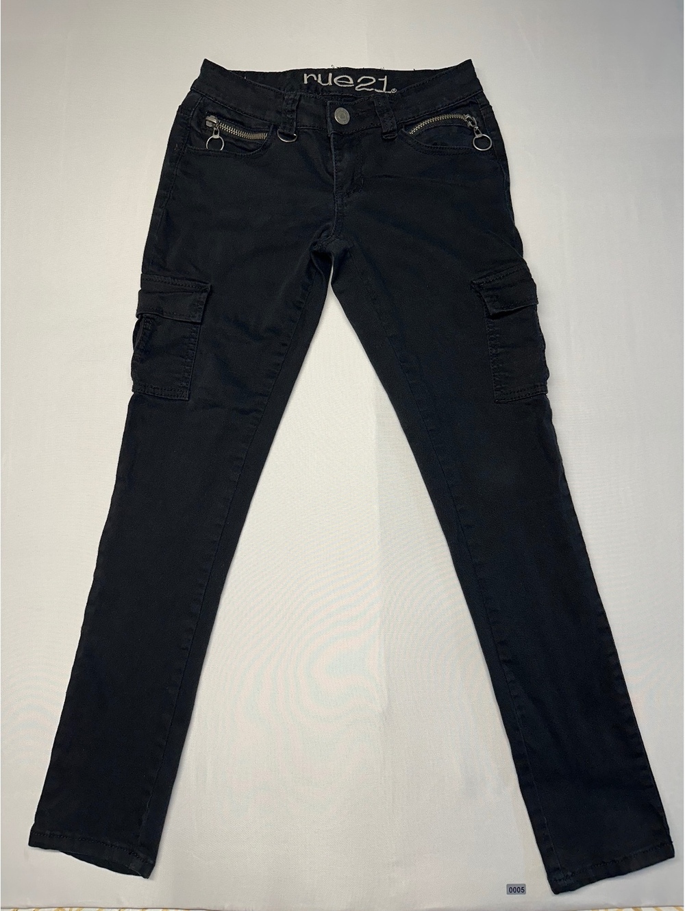 Rue 21 Curvy 3-4 Black Pants